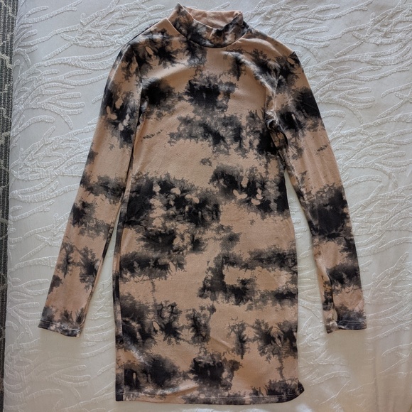 *NWT* Fashion Nova Black and Pink Tie Dye Dress - Picture 4 of 6